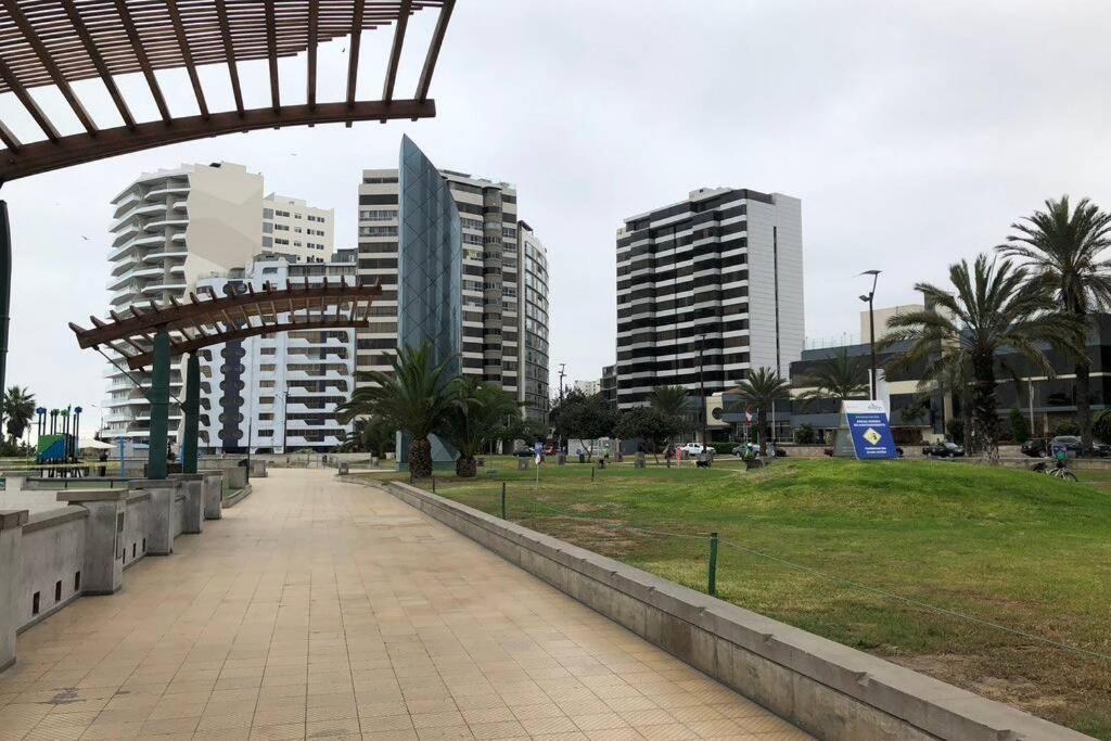 Modern Miraflores Tourist Area Apartment Lima Exterior photo